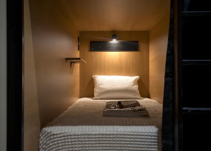 Homestay Chania Capsule *